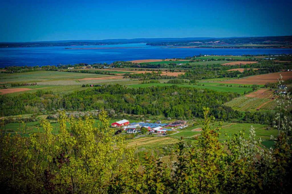 Farmland, Farm and Minas Basin seen from the Blomidon Look-Off. Things to do in Nova Scotia.